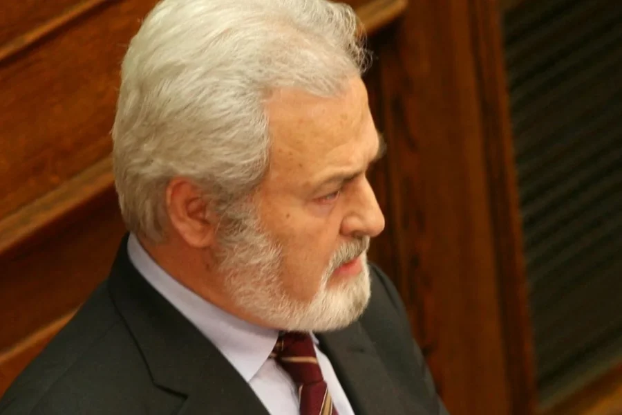 Έφυγε από τη ζωή ο πρώην βουλευτής του ΠΑΣΟΚ Μάνος Φραγκιαδουλάκης