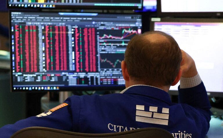 Στα «ύψη» πετρέλαιο και ασφάλιστρα – «Φωτιά» και στους ναύλους βάζει ο πόλεμος Ιράν – Ισραήλ