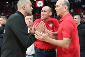 O Ολυμπιακός δεν θα πάει στο ραντεβού με Βρούτση, δεν κάθεται στο ίδιο τραπέζι με Γιαννακόπουλο