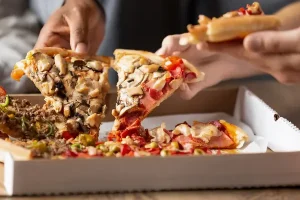 Η ημέρα του χρόνου με τις περισσότερες παραγγελίες πίτσας στην ιστορία