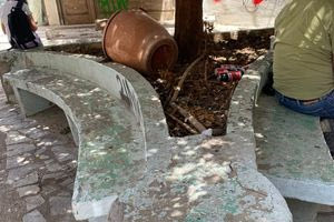 Ηράκλειο: Ομάδα γυναικών αναλαμβάνει να αλλάξει την όψη… πλατείας!