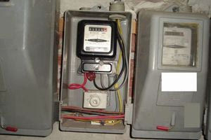 ΔΕΔΔΗΕ: Πάνω από 35 εκατ. ευρώ οι ρευματοκλοπές στο πρώτο πεντάμηνο του 2025