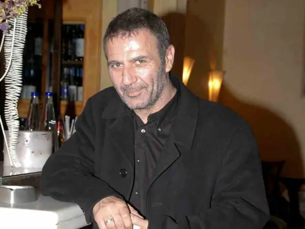 Η κρυφή ζωή του Νίκου Σεργιανόπουλου και η άγρια δολοφονία του