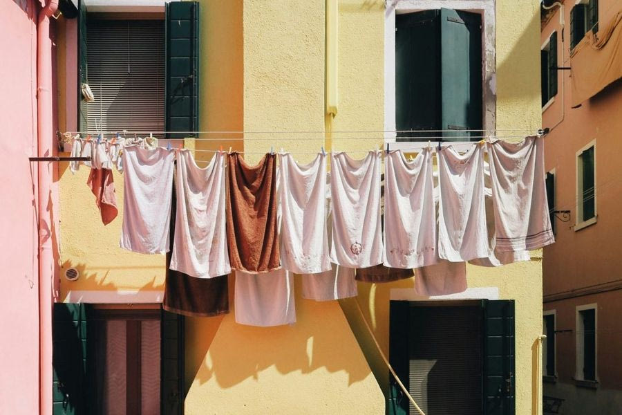 Πόσο συχνά πρέπει να πλένετε τις πετσέτες και στους πόσους βαθμούς
