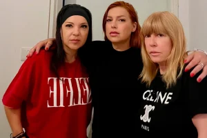 Εγκλωβισμένες στο Ισραήλ Ελληνίδες τραγουδίστριες, βρήκαν καταφύγιο σε safe room στο Τελ Αβίβ