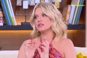 Θεωνά: «Γιατρός μου είπε “Σας ενδιαφέρει για δεύτερο παιδί; Γιατί κλείνει ο κύκλος για εσάς”»