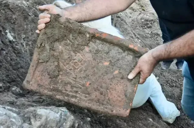 Ρωμαϊκοί τάφοι ανακαλύφθηκαν στα Κοτύωρα του Πόντου κατά τη διάρκεια οδικών έργων
