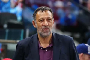 Βλάντε Ντίβατς: Κρίσιμες ώρες για το θρύλο του μπάσκετ μετά από τροχαίο με τη μηχανή του, νοσηλεύεται στο Μαυροβούνιο