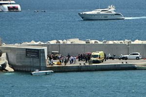 Πώς έπεσε το ελικόπτερο στη Βουλιαγμένη – Τα θολά σημεία και οι αντιφάσεις