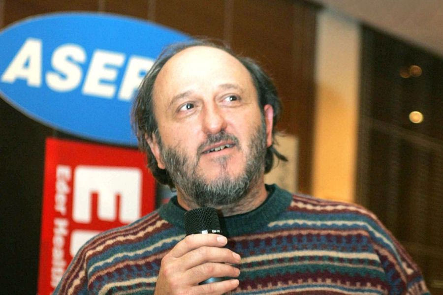 «Σεβασμός στους γνήσιους οπαδούς» – Οι οργανωμένοι μεγάλων συλλόγων στην Ελλάδα αποχαιρετούν τον Δημήτρη Χατζηχρήστο
