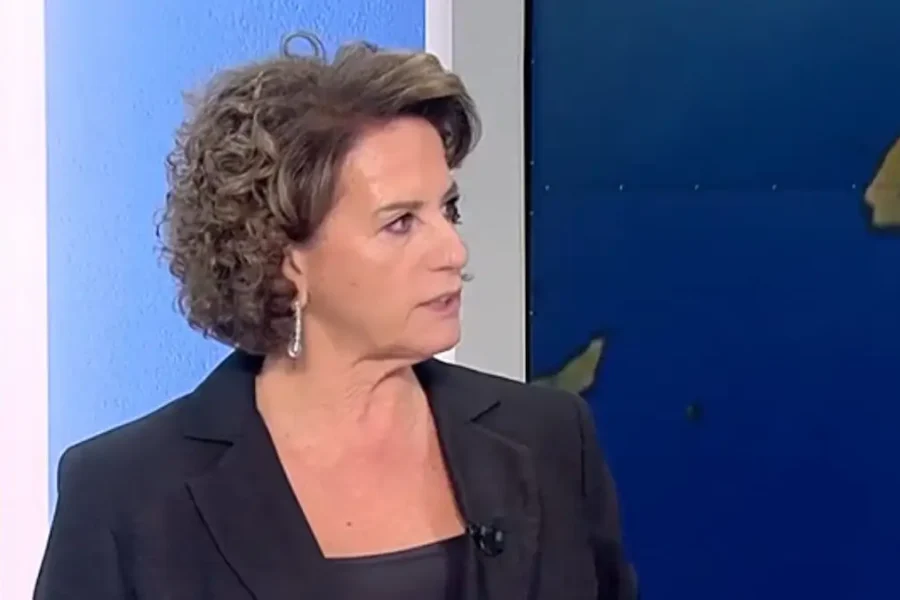 Κάηκε το εξοχικό της Χριστίνας Σούζη στο Θυμάρι από τη μεγάλη φωτιά στην Παλαιά Φώκαια