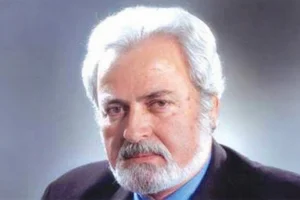 Συλλυπητήριες ανακοινώσεις για το θάνατο του Μάνου Φραγκιαδουλάκη