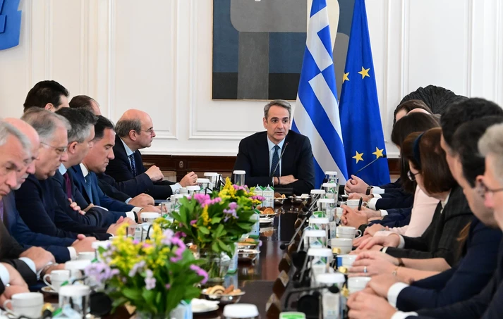 Οικονομία και μεταρρυθμίσεις σε πρώτο πλάνο για την κυβέρνηση – Γεμίζει το καλάθι της ΔΕΘ