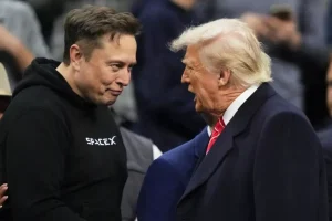 Ξεκίνησε ο πόλεμος του Τραμπ προς τον Μασκ