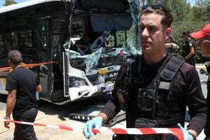 Βούλα: Βίντεο ντοκουμέντο από τη στιγμή της σύγκρουσης των δυο λεωφορείων