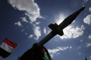 Το Ισραήλ αναχαίτισε πύραυλο που εκτόξευσαν οι Χούθι της Υεμένης