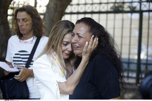 “Δικαιώθηκε η ψυχή της κόρης μου, θα βγαίνω μπροστά για όσες γυναίκες με χρειάζονται”, δηλώνει η μάνα της Κυριακής Γρίβα