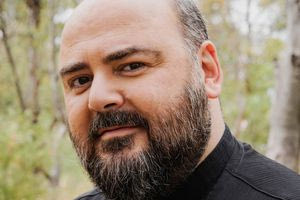 Ηράκλειο: Θύμα απάτης ο π. Λίβυος – Άγνωστοι δημιούργησαν ψεύτικο προφίλ στο διαδίκτυο