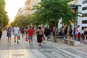 Σαν … χώρα των θαυμάτων το Ηράκλειο – Εικόνες από ένα καλοκαιρινό απόγευμα