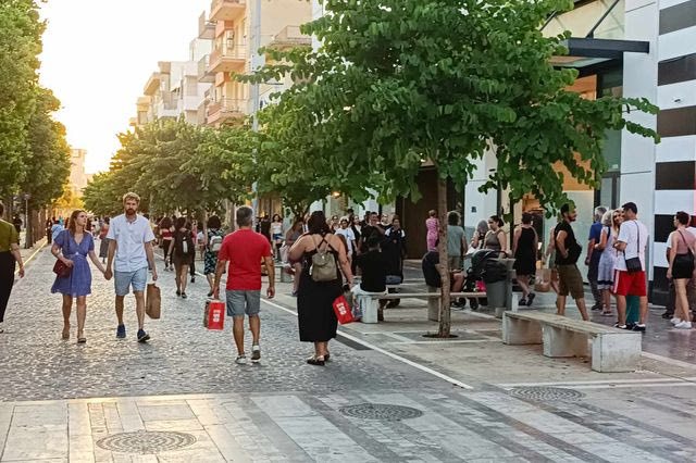 Σαν … χώρα των θαυμάτων το Ηράκλειο – Εικόνες από ένα καλοκαιρινό απόγευμα