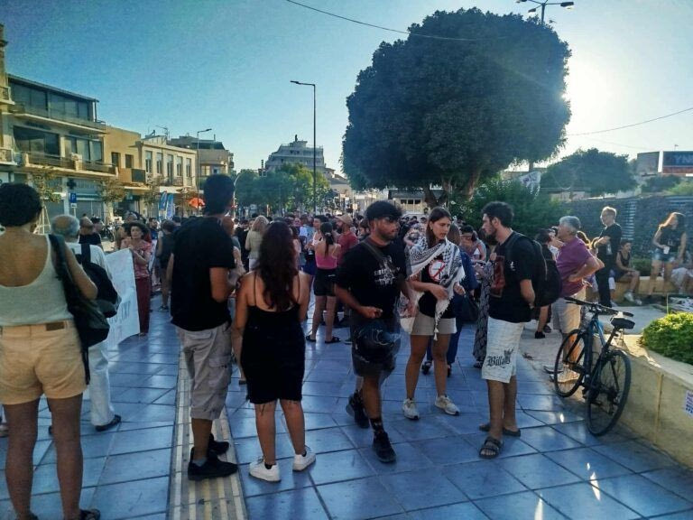 Χανιά: Ειρηνική συγκέντρωση αλληλεγγύης στους μετανάστες