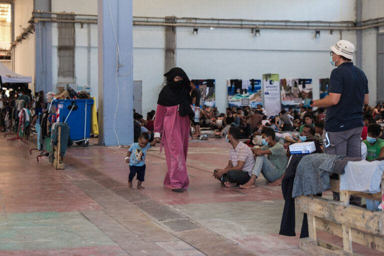 Εγκρίθηκε η δημιουργία τριών προσωρινών δομών φιλοξενίας στην Κρήτη