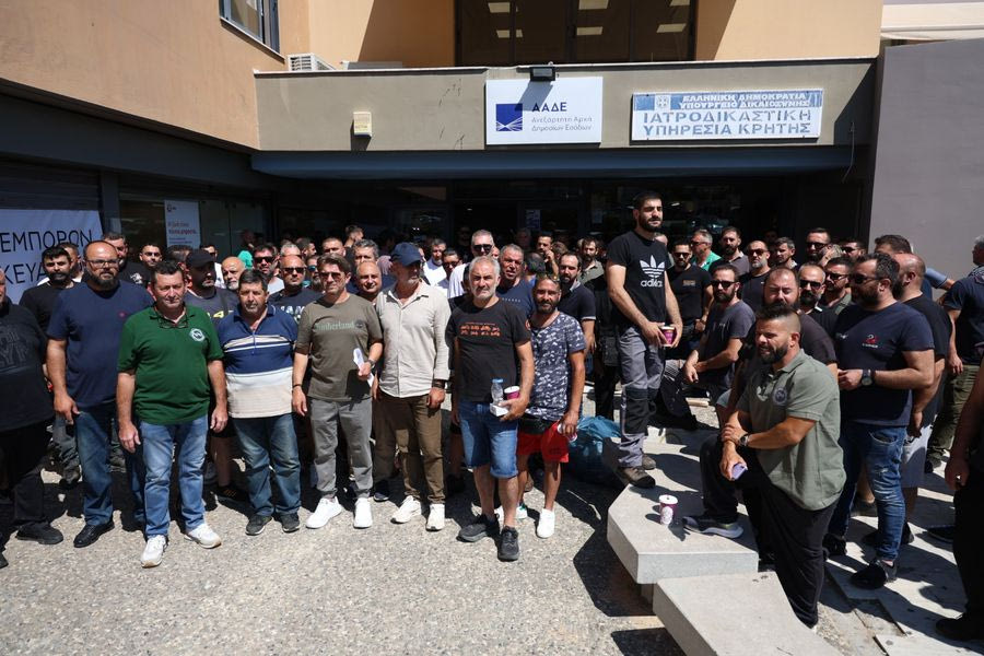 «Κατεβάζουν ρολά» σήμερα τα συνεργεία λόγω του ψηφιακού πελατολογίου