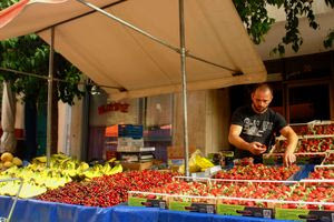 H εκτόξευση του πληθωρισμού το 2022 μεγέθυνε τις ανισότητες