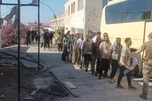 Επιστρέφουν στο Ρέθυμνο οι 442 μετανάστες λόγω αντιδράσεων φορέων και πολιτών στα Χανιά