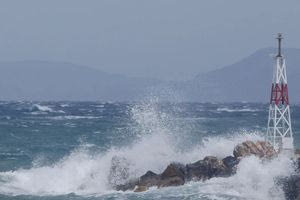 Θάσος: Νεκρός ανασύρθηκε κολυμβητής από παραλία στον Θεολόγο