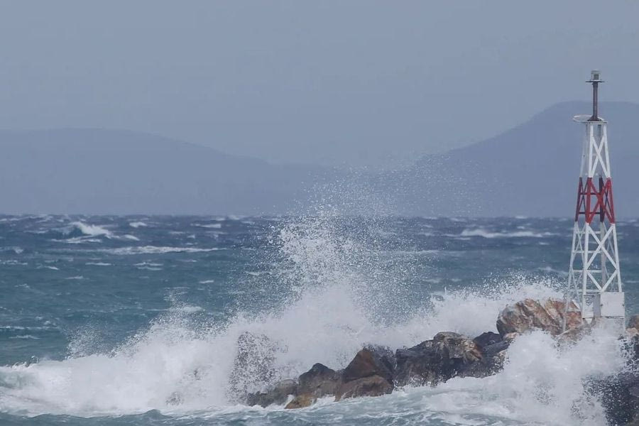 Θάσος: Νεκρός ανασύρθηκε κολυμβητής από παραλία στον Θεολόγο