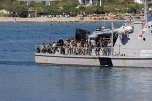 Εφιάλτης δίχως τέλος το μεταναστευτικό στην Κρήτη – Φτάνουν στο νησί νύχτα -μέρα