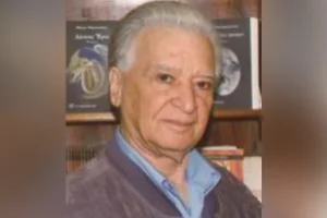 Πέθανε ο δημοσιογράφος Μηνάς Παπάζογλου – Ήταν ο «Μηνάς» από το τραγούδι «Τζαμάικα»