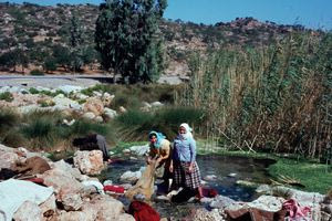 Όταν οι Κρητικές έβαζαν μπουγάδες στα ποτάμια