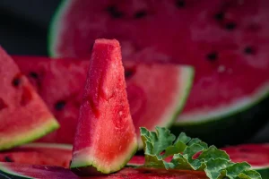 Κρητικό καλοκαίρι: Ο βασιλιάς της ενυδάτωσης, η γλυκιά ενέργεια, ο αντιοξειδωτικός θησαυρός