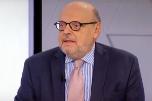 Αντώναρος: Ζητά από Καραμανλή, Σαμαρά, Παπανδρέου και Τσίπρα να ζητήσουν με κοινή δήλωση την παραίτηση Μητσοτάκη