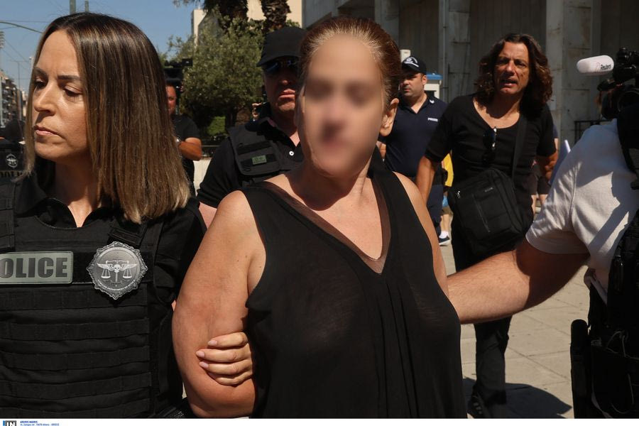 Δολοφονία στην Αγία Παρασκευή: Προθεσμία για τη Δευτέρα πήραν οι 5 κατηγορούμενοι