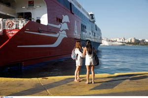 Πιο κοντά, πιο φθηνά – Ποιους ακτοπλοϊκούς προορισμούς προτιμούν οι Έλληνες