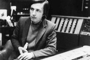 Πως η ανάγκη γίνεται ιστορία – Ένα πορτρέτο του Άλκη Αλκαίου