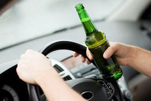 Πίνουν, τρέχουν και οδηγούν χωρίς δίπλωμα οι Κρητικοί – Τι έδειξαν οι έλεγχοι