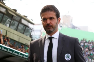 Ιταλία: Πρώην προπονητής του Παναθηναϊκού έσωσε δύο κορίτσια από πνιγμό σε παραλία