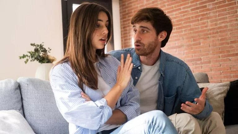 Πώς χωρίζουν οι Έλληνες; Μελέτη αποκαλύπτει τους 3 τρόπους που επιλέγουν