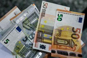 Πόσο ακριβότερα από τους Ιταλούς πληρώνουν οι Έλληνες το ρεύμα