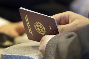 Τα ισχυρότερα διαβατήρια του κόσμου για το 2025 – Στην κορυφαία πεντάδα το ελληνικό