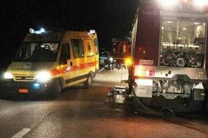 Χανιά: Σφοδρή πρόσκρουση αυτοκινήτου με πέντε επιβαίνοντες – Απεγκλωβίστηκε γυναίκα