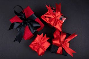 Εορτολόγιο: Σε ποιους λέμε σήμερα χρόνια πολλά