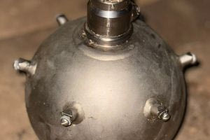 Χειροβομβίδες και τμήμα αντιαεροπορικού πυραύλου στην Κρήτη – Σε ποιες περιοχές βρέθηκαν