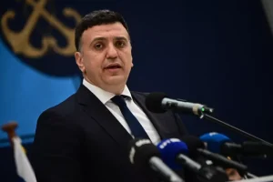 Με εντολή Β. Κικίλια εντατικοποιούνται οι έλεγχοι πυρασφάλειας στα πλοία