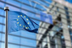 Απάντηση Κομισιόν για το «άκυρο» Χάφταρ στην ευρωπαϊκή αντιπροσωπεία