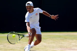 Ο 13χρονος Παγώνης ηττήθηκε στον τελικό του Wimbledon αλλά το μέλλον του ανήκει